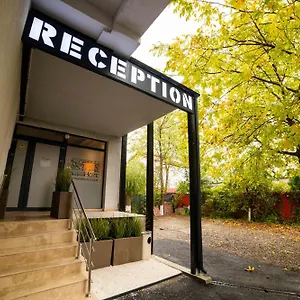 Bucharest Airport Accomodation , Otopeni Romania