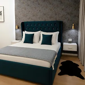 ramas-hotel.hotels-in-tirana.com/